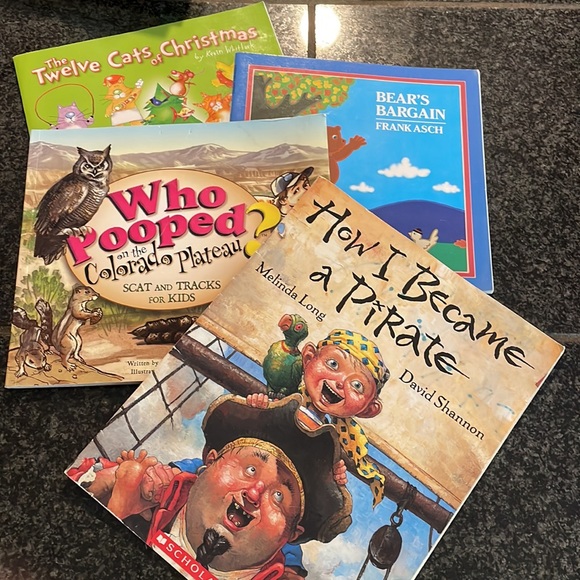 Kids book bundle 11 books - Picture 2 of 3